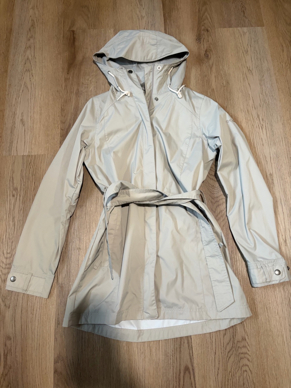 Columbia Light Beige Hooded Rain Jacket